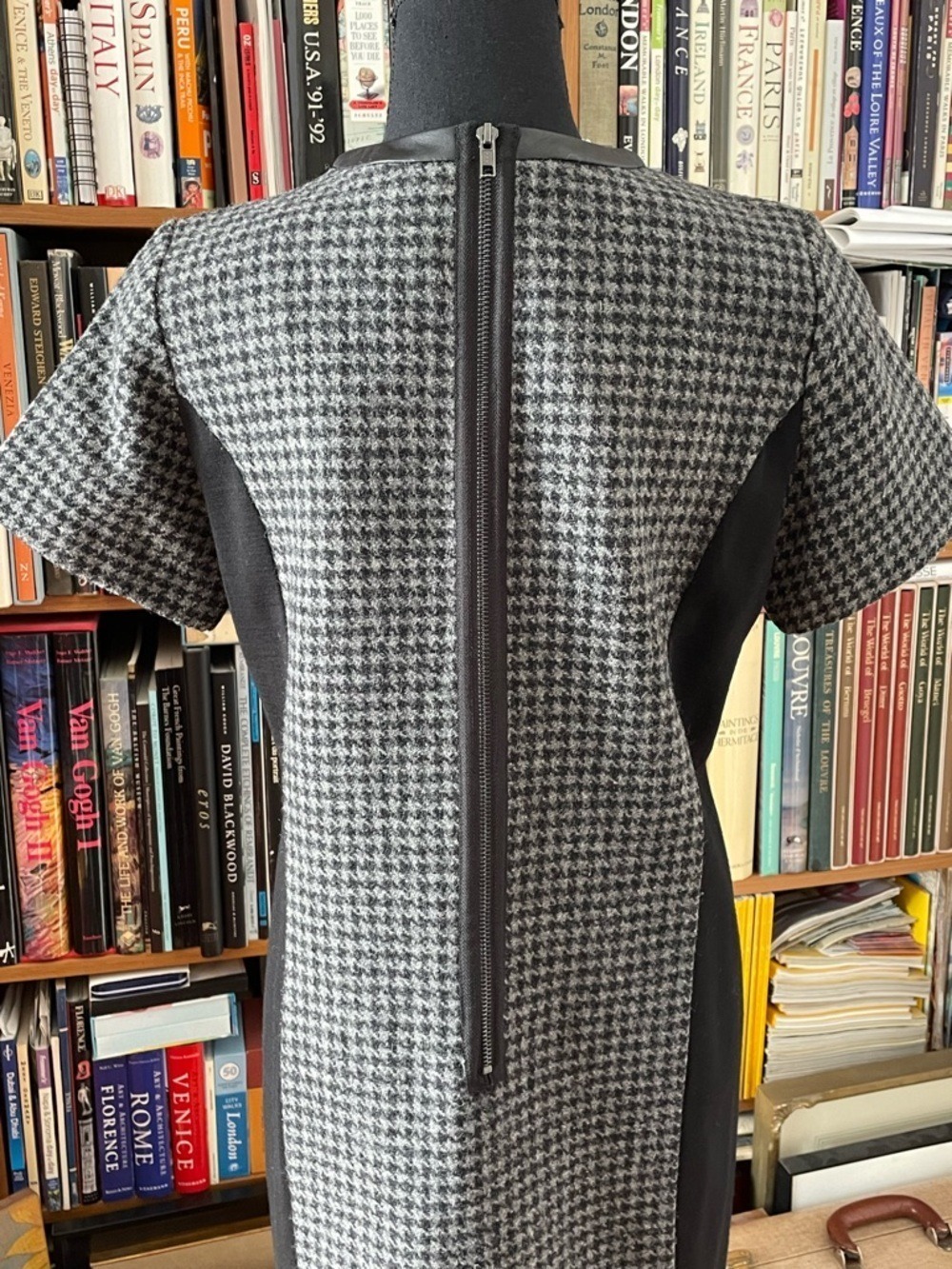 J. Crew Houndstooth Sheath Dress Black Gray Size 8 NWT - Picture 5 of 12